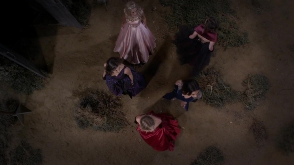 Pretty_Little_Liars_S05E25_Mini_720p_WEB-DL_Dual_RMZ-Dinho_2510.jpg