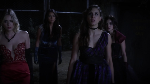 Pretty_Little_Liars_S06E01_720p_HDTV_X264-DIMENSION_0193.jpg