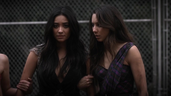 Pretty_Little_Liars_S06E01_720p_HDTV_X264-DIMENSION_0372.jpg