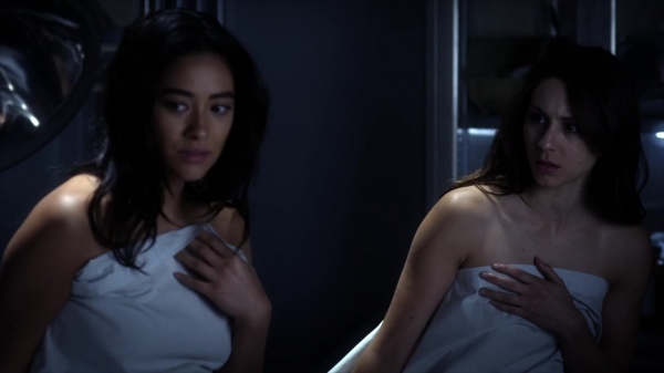 Pretty_Little_Liars_S06E01_720p_HDTV_X264-DIMENSION_0491.jpg