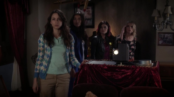Pretty_Little_Liars_S06E01_720p_HDTV_X264-DIMENSION_2052.jpg