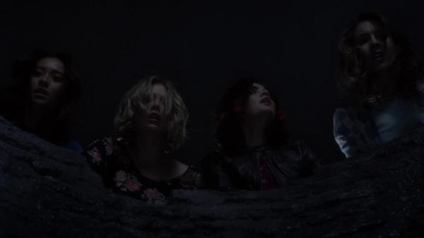 Pretty_Little_Liars_S06E01_720p_HDTV_X264-DIMENSION_2330.jpg