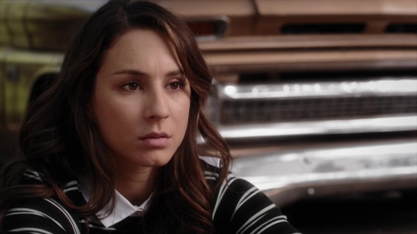 Pretty_Little_Liars_S06E02_720p_HDTV_X264-DIMENSION_1588.jpg