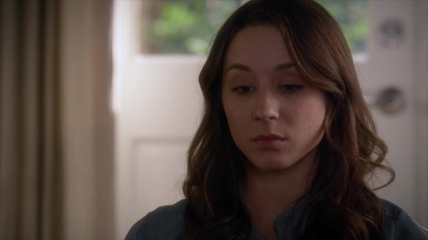 Pretty_Little_Liars_S06E03_720p_HDTV_X264-DIMENSION_1071.jpg