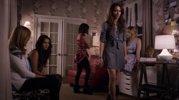 Pretty_Little_Liars_S06E04_720p_HDTV_X264-DIMENSION_0110.jpg