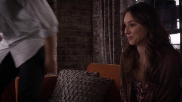 Pretty_Little_Liars_S06E04_720p_HDTV_X264-DIMENSION_0610.jpg