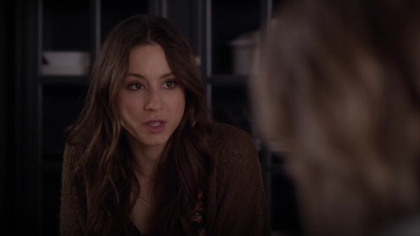 Pretty_Little_Liars_S06E04_720p_HDTV_X264-DIMENSION_0675.jpg