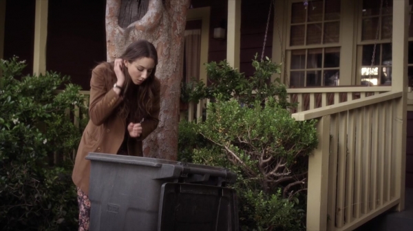 Pretty_Little_Liars_S06E04_720p_HDTV_X264-DIMENSION_0765.jpg
