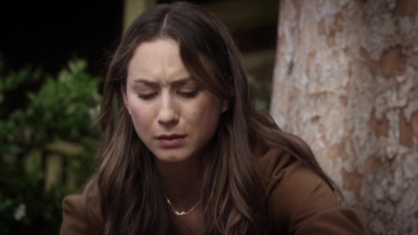 Pretty_Little_Liars_S06E04_720p_HDTV_X264-DIMENSION_0806.jpg