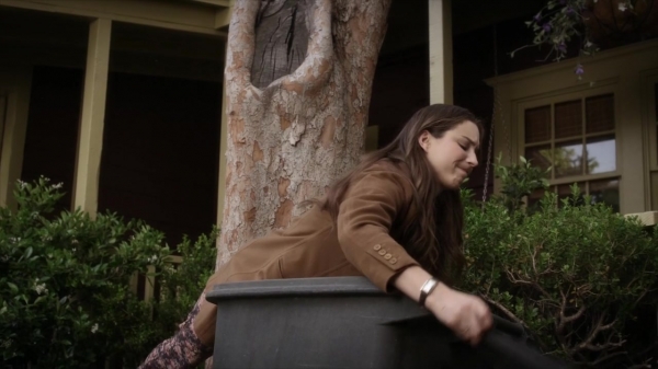 Pretty_Little_Liars_S06E04_720p_HDTV_X264-DIMENSION_0811.jpg