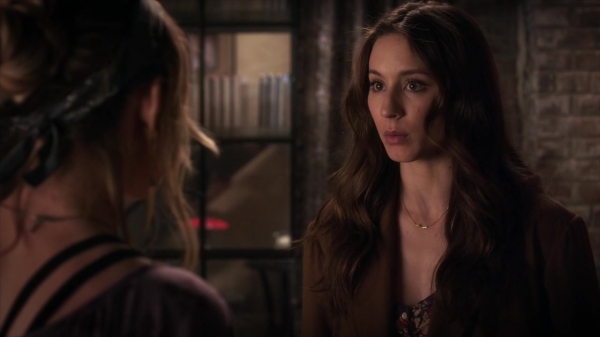 Pretty_Little_Liars_S06E04_720p_HDTV_X264-DIMENSION_1246.jpg