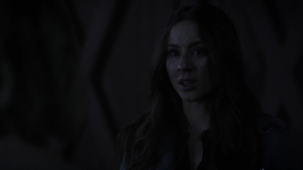 Pretty_Little_Liars_S06E04_720p_HDTV_X264-DIMENSION_1824.jpg