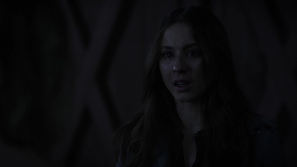 Pretty_Little_Liars_S06E04_720p_HDTV_X264-DIMENSION_1828.jpg