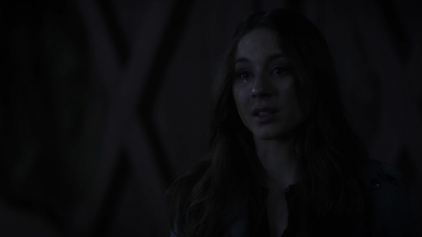 Pretty_Little_Liars_S06E04_720p_HDTV_X264-DIMENSION_1833.jpg