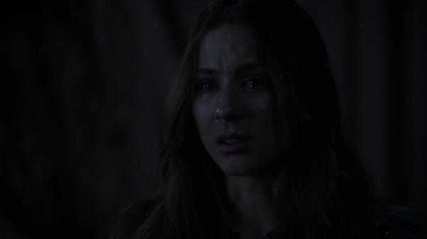 Pretty_Little_Liars_S06E04_720p_HDTV_X264-DIMENSION_1877.jpg