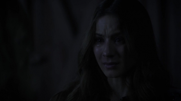 Pretty_Little_Liars_S06E04_720p_HDTV_X264-DIMENSION_1884.jpg
