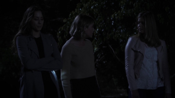 Pretty_Little_Liars_S06E04_720p_HDTV_X264-DIMENSION_2010.jpg