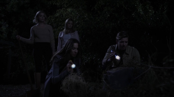 Pretty_Little_Liars_S06E04_720p_HDTV_X264-DIMENSION_2037.jpg