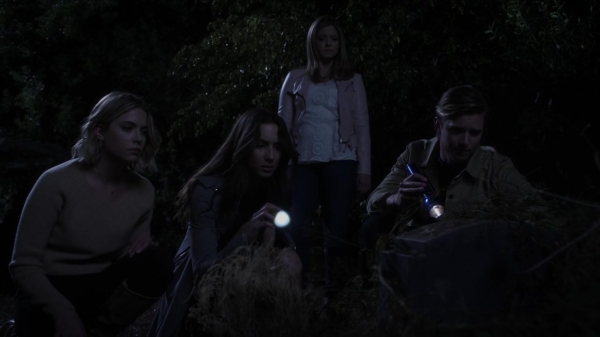 Pretty_Little_Liars_S06E04_720p_HDTV_X264-DIMENSION_2049.jpg