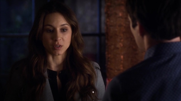 Pretty_Little_Liars_S06E04_720p_HDTV_X264-DIMENSION_2375.jpg