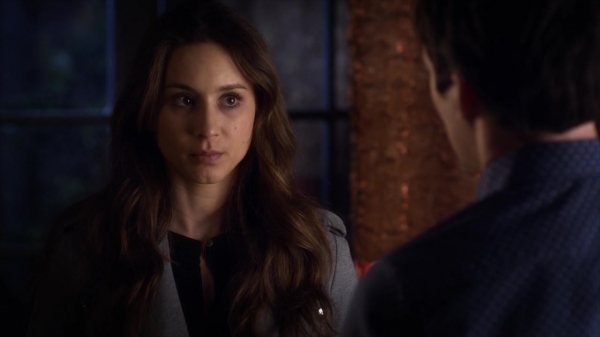 Pretty_Little_Liars_S06E04_720p_HDTV_X264-DIMENSION_2376.jpg