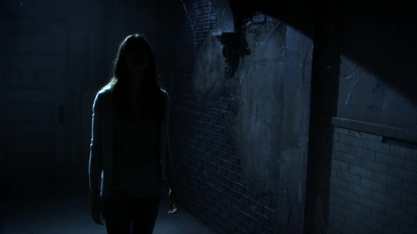 Pretty_Little_Liars_S06E05_720p_HDTV_X264-DIMENSION_0069.jpg