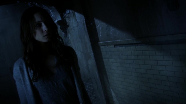 Pretty_Little_Liars_S06E05_720p_HDTV_X264-DIMENSION_0076.jpg
