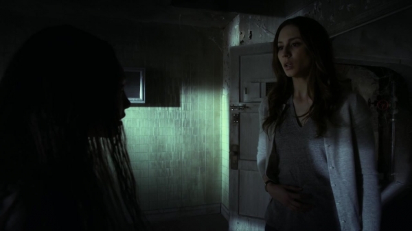 Pretty_Little_Liars_S06E05_720p_HDTV_X264-DIMENSION_0169.jpg