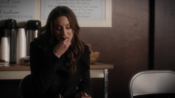 Pretty_Little_Liars_S06E05_720p_HDTV_X264-DIMENSION_1153.jpg