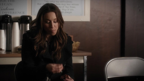Pretty_Little_Liars_S06E05_720p_HDTV_X264-DIMENSION_1154.jpg