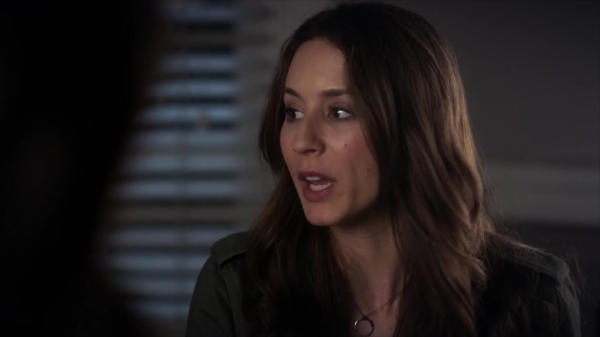 Pretty_Little_Liars_S06E05_720p_HDTV_X264-DIMENSION_2340.jpg