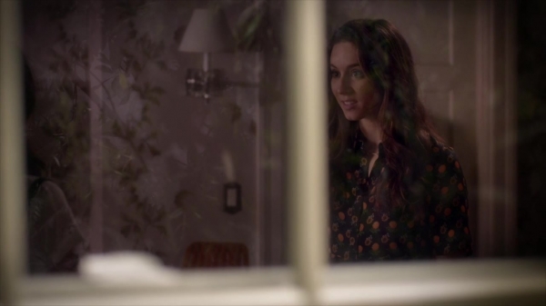Pretty_Little_Liars_S06E06_720p_HDTV_X264-DIMENSION_0056.jpg