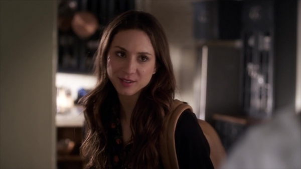 Pretty_Little_Liars_S06E06_720p_HDTV_X264-DIMENSION_0395.jpg