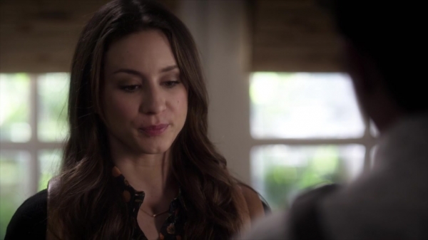 Pretty_Little_Liars_S06E06_720p_HDTV_X264-DIMENSION_0453.jpg