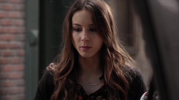 Pretty_Little_Liars_S06E06_720p_HDTV_X264-DIMENSION_1001.jpg
