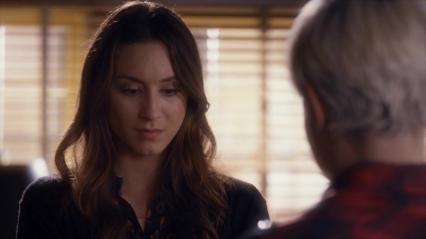 Pretty_Little_Liars_S06E06_720p_HDTV_X264-DIMENSION_1316.jpg
