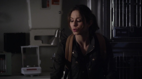 Pretty_Little_Liars_S06E06_720p_HDTV_X264-DIMENSION_2209.jpg