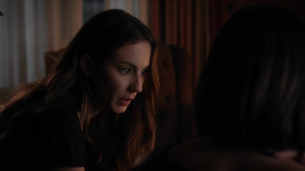 Pretty_Little_Liars_S06E07_720p_HDTV_X264-DIMENSION_0098.jpg