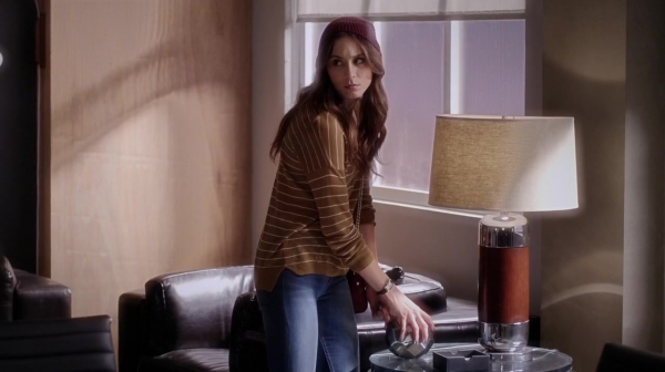 Pretty_Little_Liars_S06E08_FrAmed_720p_WEB-DL_DD5_1_H_264-PLLs_0878.jpg