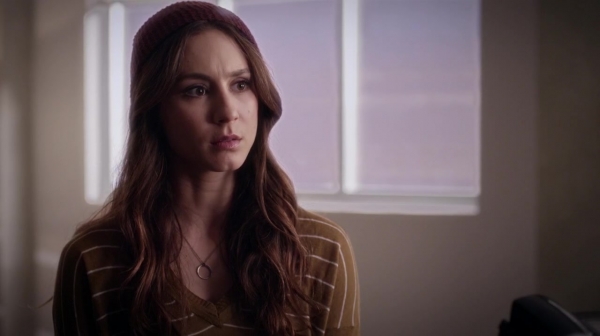 Pretty_Little_Liars_S06E08_FrAmed_720p_WEB-DL_DD5_1_H_264-PLLs_1164.jpg