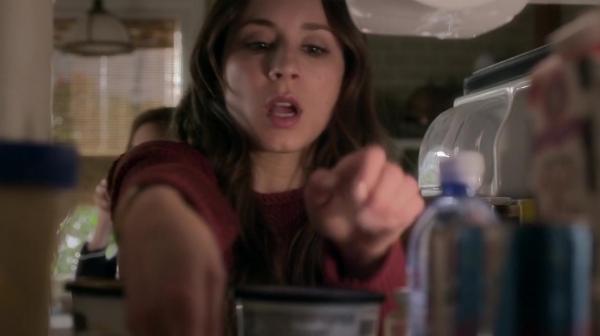 Pretty_Little_Liars_S06E09_Last_Dance_720p_WEB-DL_DD5_1_H_264-PLLs_0101.jpg