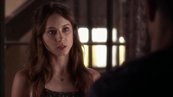 Pretty_Little_Liars_S06E09_Last_Dance_720p_WEB-DL_DD5_1_H_264-PLLs_0743.jpg