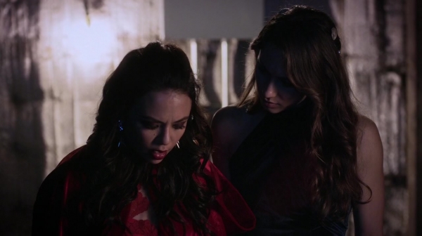 Pretty_Little_Liars_S06E10_Game_Over_Charles_720p_WEB-DL_DD5_1_H_264-PLLs_0259.jpg