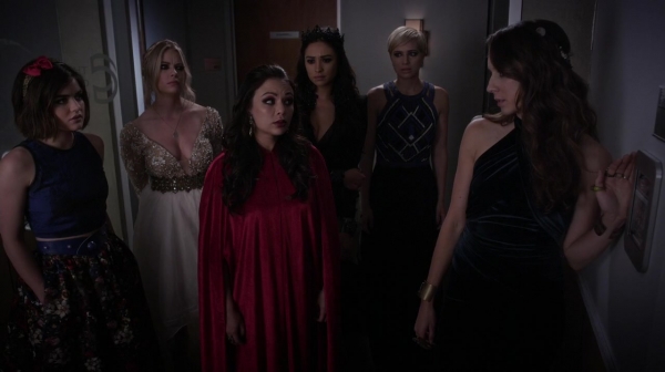 Pretty_Little_Liars_S06E10_Game_Over_Charles_720p_WEB-DL_DD5_1_H_264-PLLs_0394.jpg