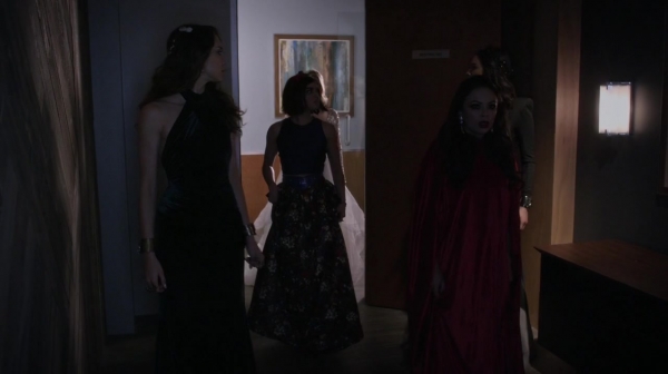 Pretty_Little_Liars_S06E10_Game_Over_Charles_720p_WEB-DL_DD5_1_H_264-PLLs_0427.jpg