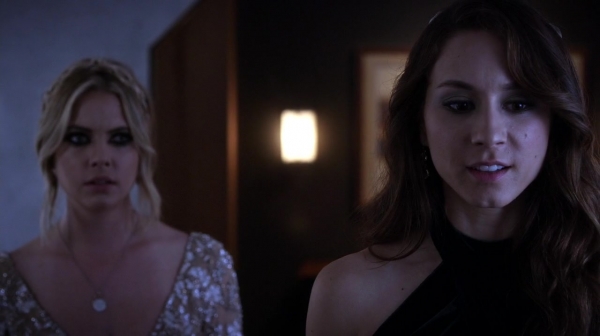 Pretty_Little_Liars_S06E10_Game_Over_Charles_720p_WEB-DL_DD5_1_H_264-PLLs_0454.jpg