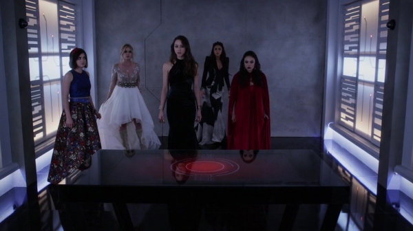 Pretty_Little_Liars_S06E10_Game_Over_Charles_720p_WEB-DL_DD5_1_H_264-PLLs_0478.jpg