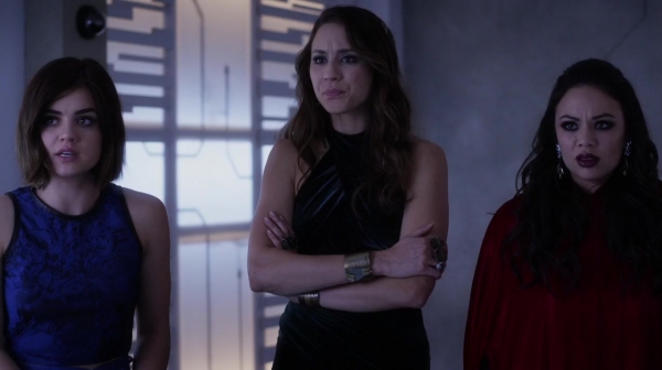 Pretty_Little_Liars_S06E10_Game_Over_Charles_720p_WEB-DL_DD5_1_H_264-PLLs_0821.jpg