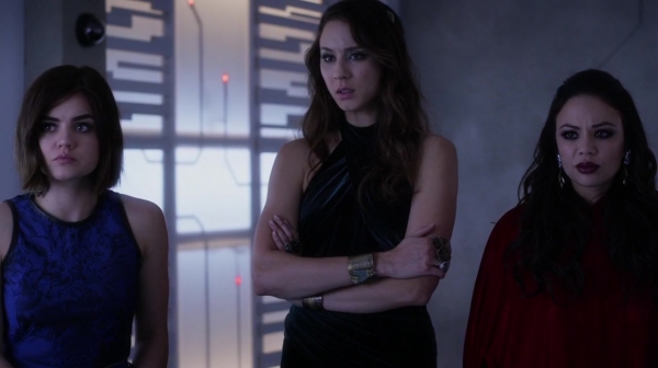 Pretty_Little_Liars_S06E10_Game_Over_Charles_720p_WEB-DL_DD5_1_H_264-PLLs_0830.jpg