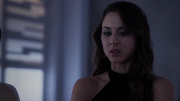 Pretty_Little_Liars_S06E10_Game_Over_Charles_720p_WEB-DL_DD5_1_H_264-PLLs_1007.jpg